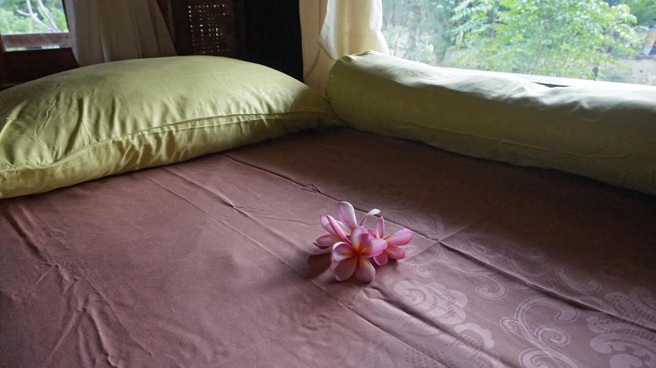 Bale Jukung Bed & Breakfast Tanjung  Exterior foto